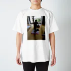 ﾈｺ丸吉（ﾀﾏ(*´ω｀)）のうちの旦那はんとポポ Regular Fit T-Shirt