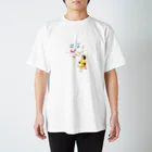 春にゃんのお洋服を着た猫 Regular Fit T-Shirt