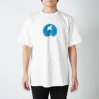 多様な学びプロジェクトの10_前面ロゴ大ブルー_多様な学びTシャツ Regular Fit T-Shirt