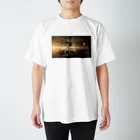 Sakura-yuanの反転した街 Regular Fit T-Shirt