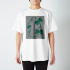 saraの２葉のクローバー Regular Fit T-Shirt