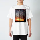 ANGOのサンライズ、サンセット、朝焼け、夕焼け Regular Fit T-Shirt