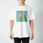 KonKonの横顔女の子 Regular Fit T-Shirt