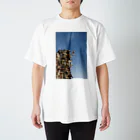 Franciscoのhill of cross -vivid- Regular Fit T-Shirt