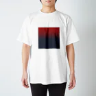 台湾女子のBlue and red  Regular Fit T-Shirt