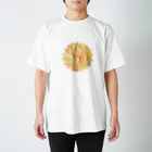 ニジイロソラモヨウのイエローゴールドの炎 スタンダードTシャツ