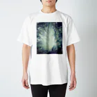 パーマとヒツジの霧と緑 Regular Fit T-Shirt