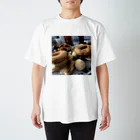 トカゲの人のでぶまっしぐら Regular Fit T-Shirt