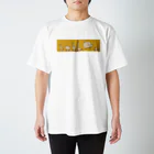 缶詰めのオカシナトリのコウシン Regular Fit T-Shirt