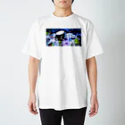 小島ふかせ画伯のボッタクリ商売の汚部屋（つくえ） Regular Fit T-Shirt