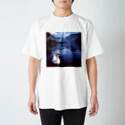 桜と月の白鳥 Regular Fit T-Shirt