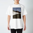 いろいろしょっぷのここでは無いどこかへ行きたい人用　冬 Regular Fit T-Shirt