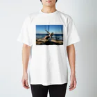 Masakiの冬の海と女 スタンダードTシャツ