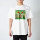 MELT HOUSE-suzuri支店-の スーパーマーケットで出会ったサピエンス Regular Fit T-Shirt