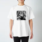 市川 胡の週末憑依 Regular Fit T-Shirt