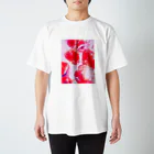 ぽんぽこやのいちごあめ Regular Fit T-Shirt