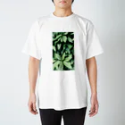 イエネコの植物　ツツジ Regular Fit T-Shirt