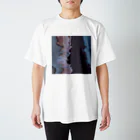 創造主の遊びショップのゆがみ Regular Fit T-Shirt