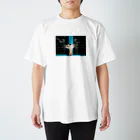 相澤義和の自転車屋の前で Regular Fit T-Shirt