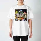 kaeruco(* 皿 *)のStay 段ボールhome Regular Fit T-Shirt