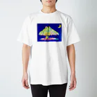 チョークアートゆらり沖縄の幸せを運ぶキジムナー Regular Fit T-Shirt