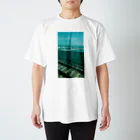 マケドニア腹筋選手権の海辺の鉄道 Regular Fit T-Shirt