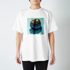Yuri_Paintingのブラックプラム Regular Fit T-Shirt