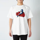 サメ わりとおもいの態度がデカいサメ Regular Fit T-Shirt