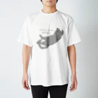 よ〜〜このねこ、ねむいからねる Regular Fit T-Shirt