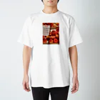 彩erのワイン畑の桃 Regular Fit T-Shirt