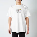 AKIRAMBOWのSpoiled Rabbit Flower / あまえんぼうさちゃん フラワー Regular Fit T-Shirt