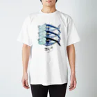 はさきさんの実家のマグロはさきさん Regular Fit T-Shirt