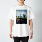 ニジのははの常夏の楽園 Regular Fit T-Shirt