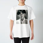 Bunjoの美青年 Regular Fit T-Shirt