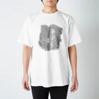 I11ustrationの中国の挟まる人たち Regular Fit T-Shirt