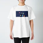 ピンクノヒヨ子の水玉飾り スタンダードTシャツ