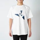 KaNXaKの鋭利な青 Regular Fit T-Shirt