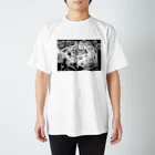 “Mosh's Exhibition“shopのCandle Mosh murder case 1（白黒） スタンダードTシャツ