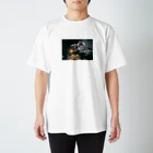 ウサミの大雪の日 Regular Fit T-Shirt