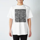 hr29のパターン　波？羽毛？ Regular Fit T-Shirt