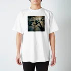 suparnaの斜陽 Regular Fit T-Shirt