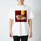 MAHOKOの餃子とビール Regular Fit T-Shirt