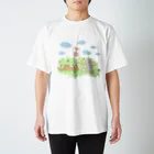 みやたに。工房の平和なねこちゃん Regular Fit T-Shirt