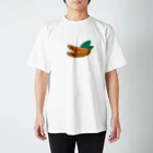 のびネコとおさかなのお店の若あゆ二匹 Regular Fit T-Shirt