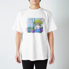 little lion house公式ショップ（大人のためのねこ）の梅雨の雨と紫陽花ねことかたつむり Regular Fit T-Shirt