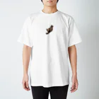 白湯の人の家のネコ Regular Fit T-Shirt