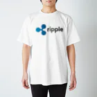 金融投資デザイン　カマラオンテ-ムラサキのリップル ripple 仮想通貨 暗号通貨 アルトコイン Regular Fit T-Shirt