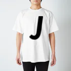 BetterDesignStoreのJ ： イニシャルTシャツ Regular Fit T-Shirt