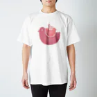 OW STOREの鳥家族 Regular Fit T-Shirt