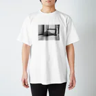 shinchan therapy.の寝てるしんのすけTシャツ Regular Fit T-Shirt